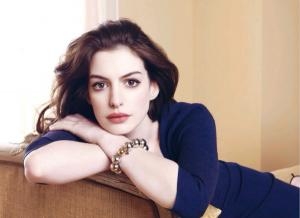 当明星被黑成了一种“病”—— 安妮·海瑟薇 当明星被黑成了一种“病”—— 安妮·海瑟薇